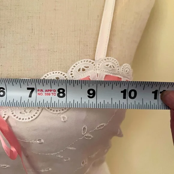 Betsey Johnson, vintage, zipper eyelet white pink dress. never worn mint. small. - Picture 13 of 14